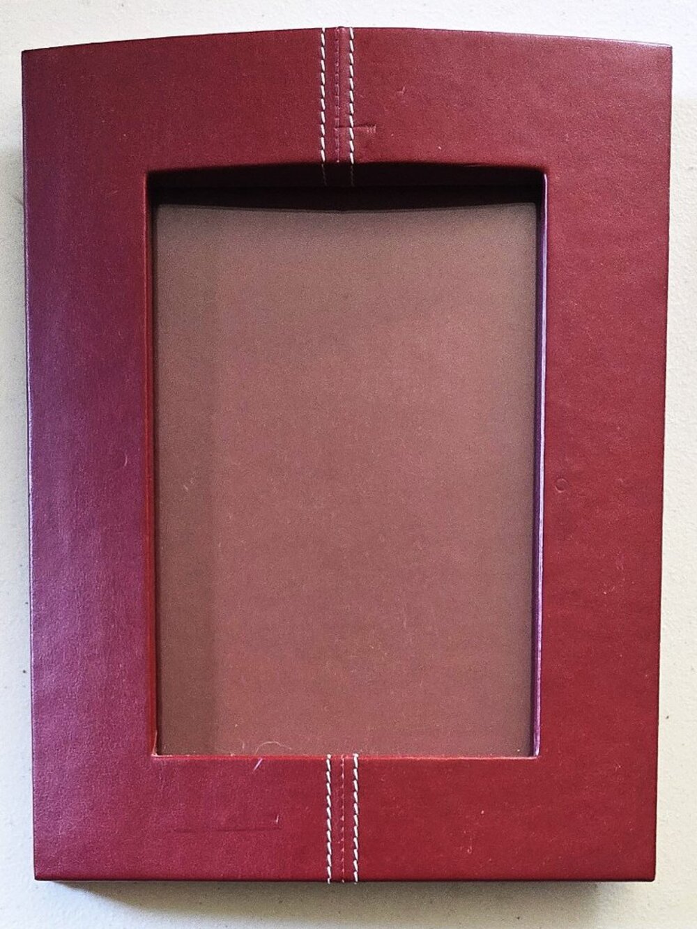 SWING Burgundy Leather 5x7 Picture Frame White Stitching Easel Back – New